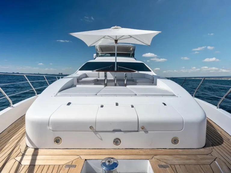 Wynajmij Azimut Azimut 88 w Miami