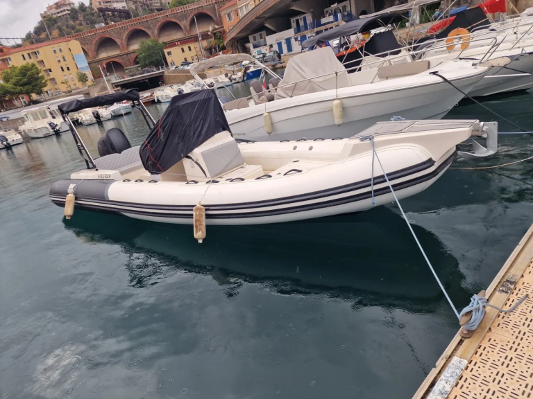 Wynajmij Tiger 740 PROLINE w Francja