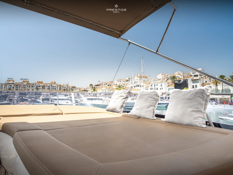 Wynajem łodzi Puerto Deportivo de Lujo en Marbella tanio Prestige 500 Fly