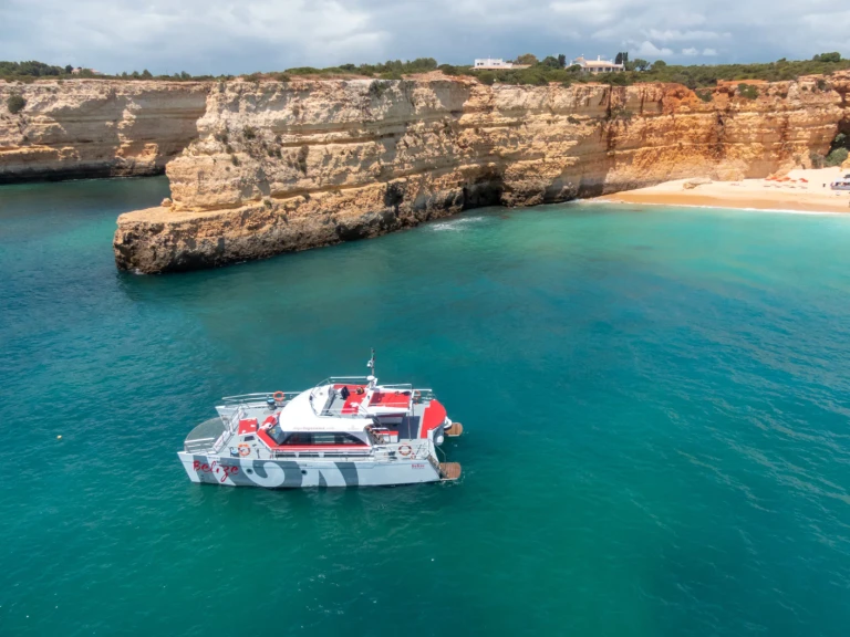 Wynajem Katamaran w Vilamoura - Nautiber Custom