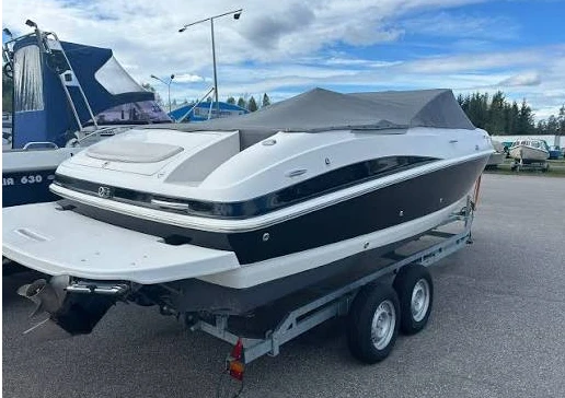 Wynajmij Maxum Maxum 2100 SC3 w Francja