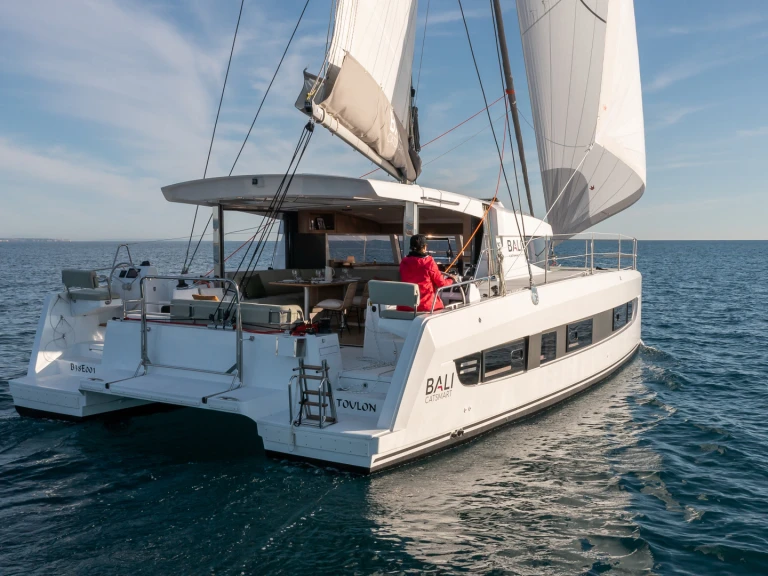 Wynajem łodzi Bali Bali Catsmart w Ribishi na SamBoat 