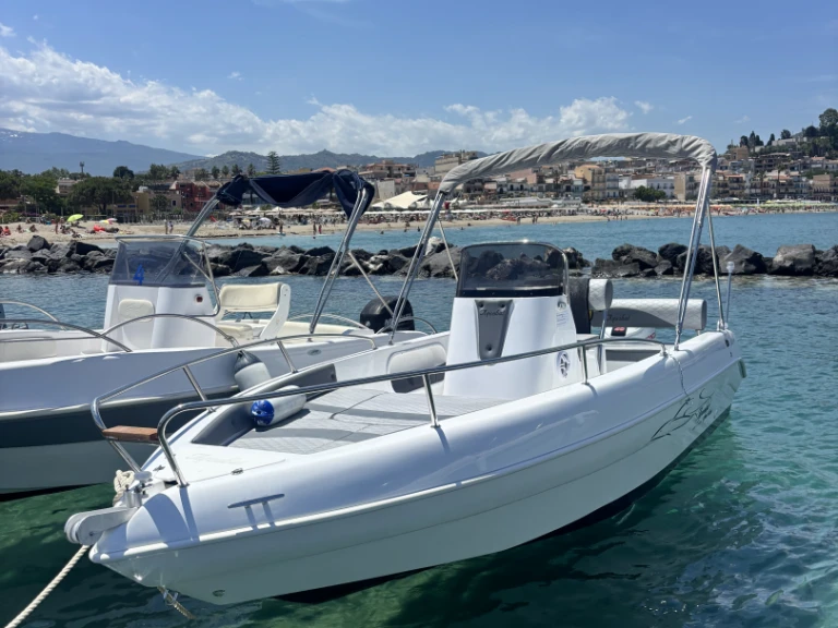 Wynajem Motorówka w Giardini-Naxos - Aquabat Sport Line 19
