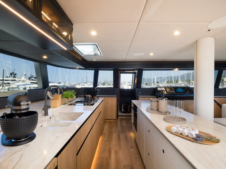 Wynajem w Kastel Gomilica- Sunreef Sunreef 60 na SamBoat