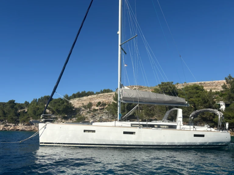 Wynajem łodzi Rogoznica tanio Oceanis 45