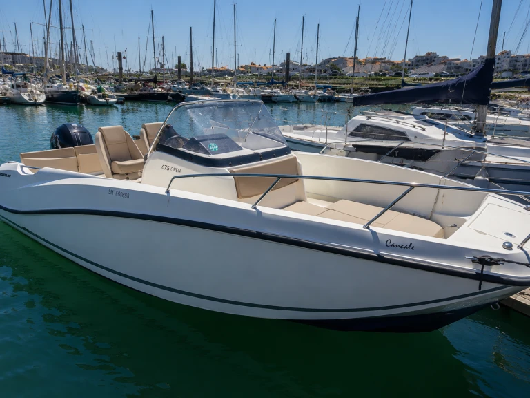 Wynajmij Quicksilver Activ 675 Open w La Rochelle