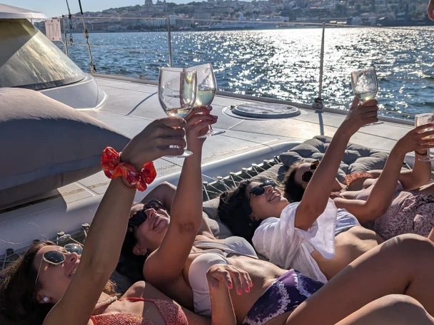 Fountaine Pajot Lavezzi 40 Maestro między profesjonalistami a osobami prywatnymi w Lizbona