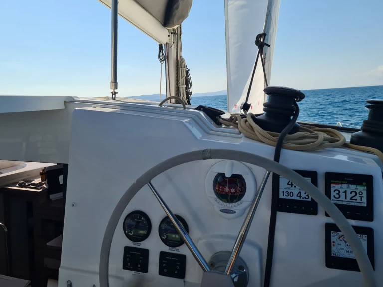 Wynajem Katamaran w Lefkáda - Fountaine Pajot Lucia 40