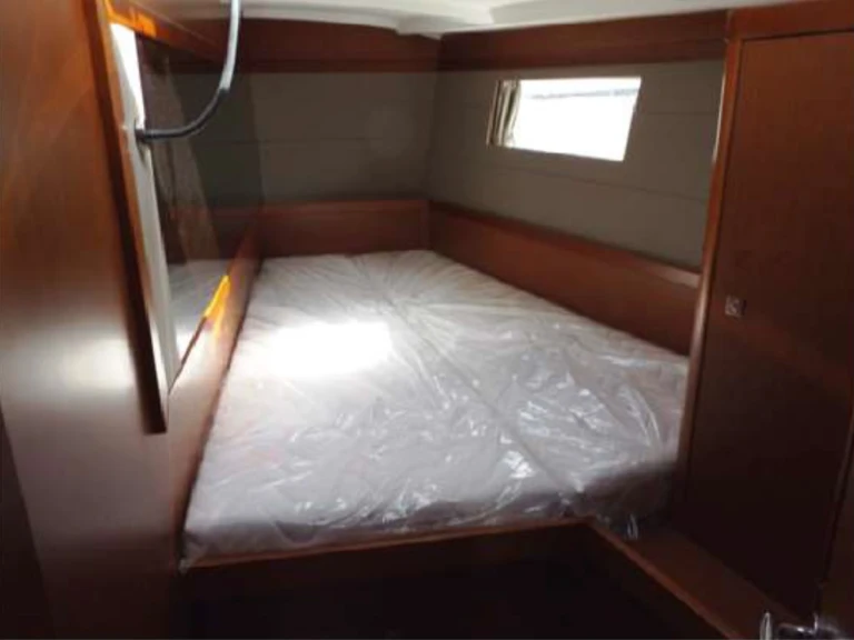 Wynajem łodzi Bénéteau Oceanis 48 /5cab w Kalkara na SamBoat 