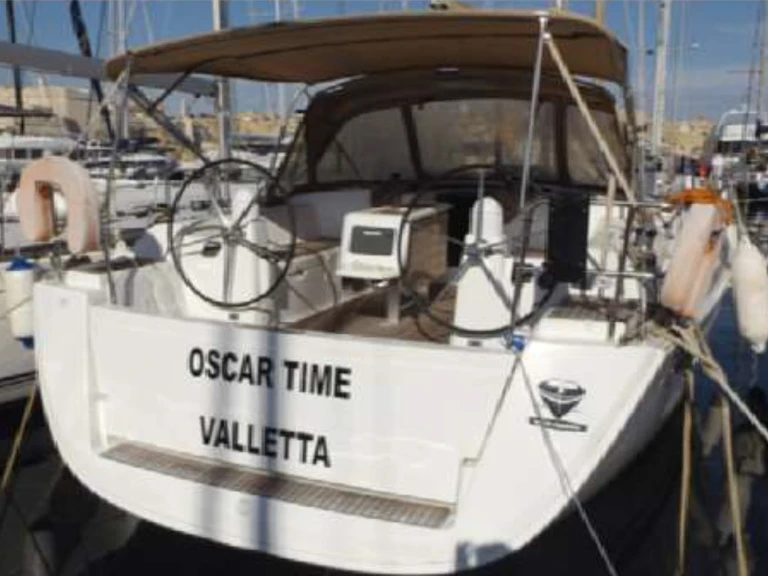 Wynajem łodzi Dufour Dufour 450 /4cab w Kalkara na SamBoat 