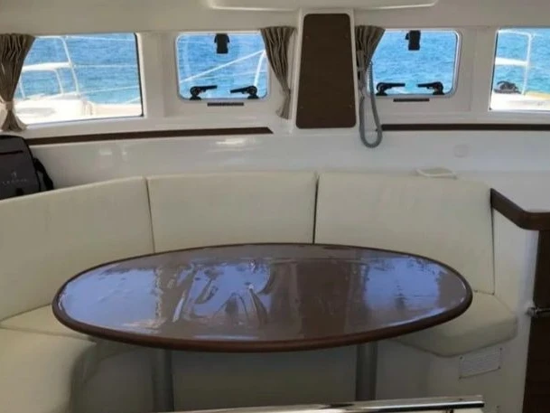 Wynajem Katamaran w Paros (wyspa) - Lagoon Lagoon 380/4 cab