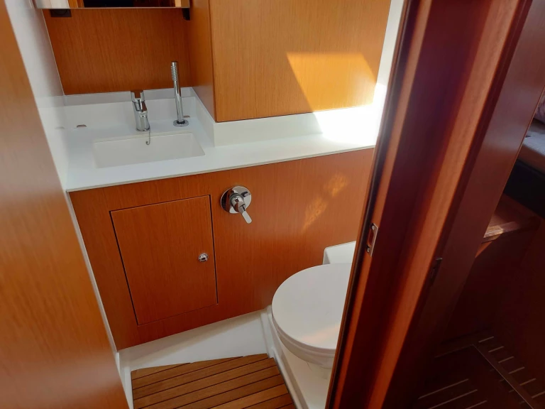 Wynajem w Alimos- Bavaria Bavaria C57 /5cab na SamBoat