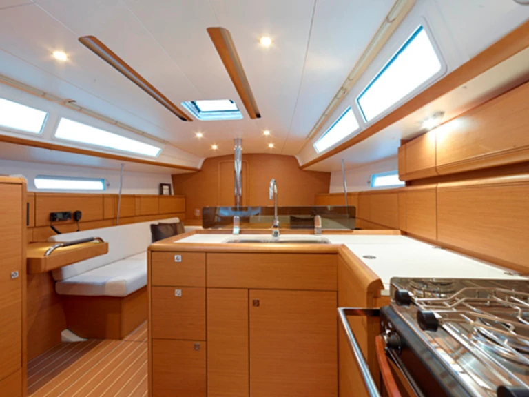 Wynajem łodzi Jeanneau Sun Odyssey 379 w Lefkáda na SamBoat 
