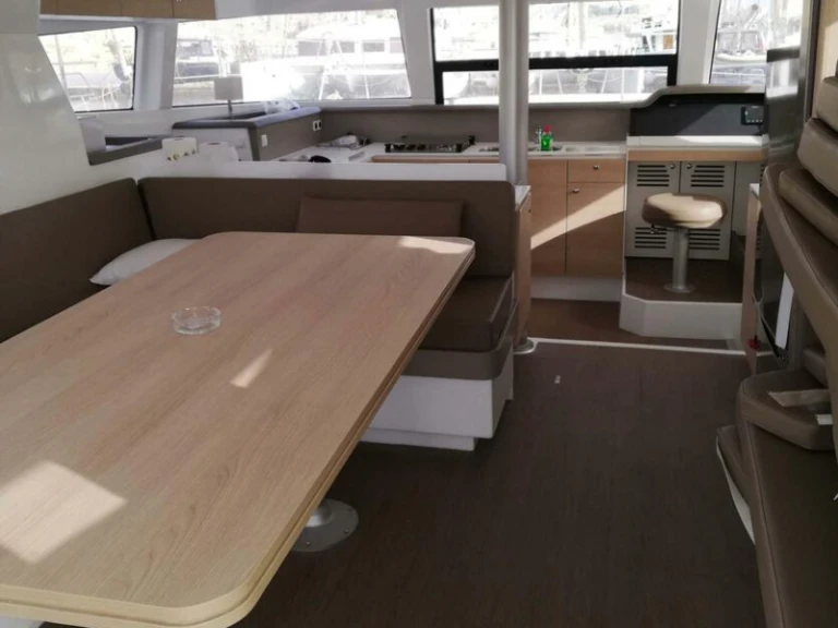 Wynajem łodzi Bali Bali 4.1/4 cab, 4WC w Kalkara na SamBoat 