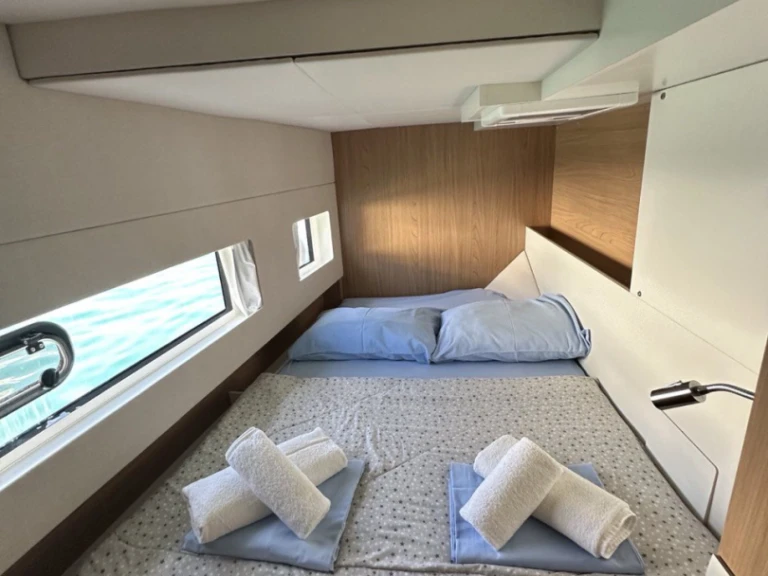 Wynajmij Bali Bali Catsmart/6 cab w Tivat