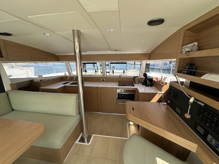 Wynajem Katamaran w Tivat - Bali Bali Catsmart/6 cab