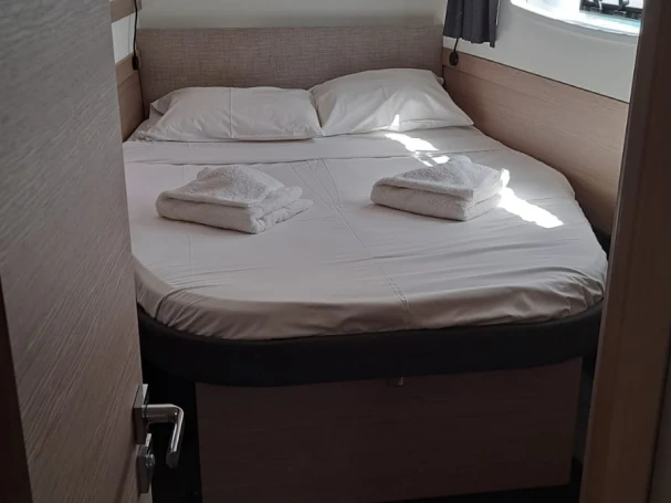 Wynajem w Propriano- Fountaine Pajot Astréa 42 Quatuor CAT/6 cab na SamBoat