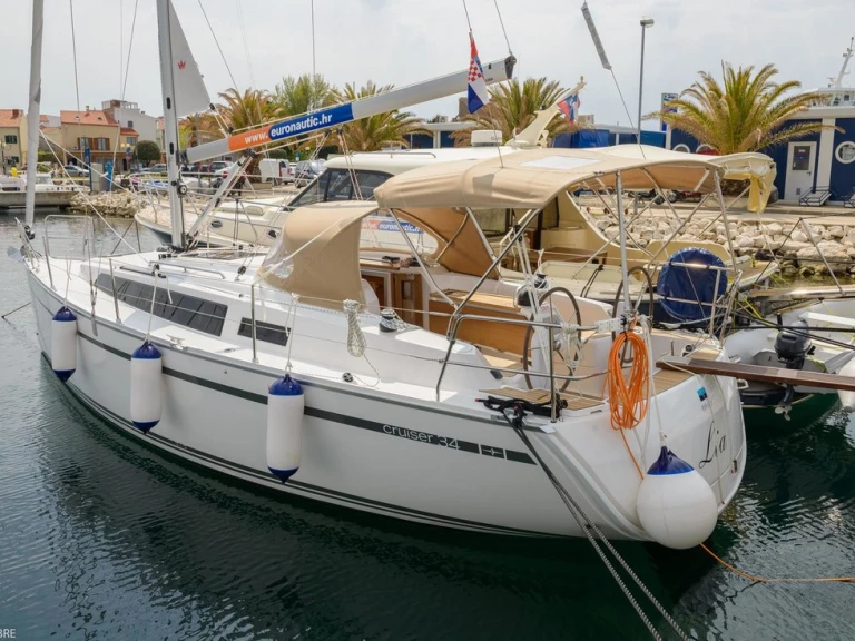 Wynajmij Bavaria Cruiser 34 w Biograd na Moru