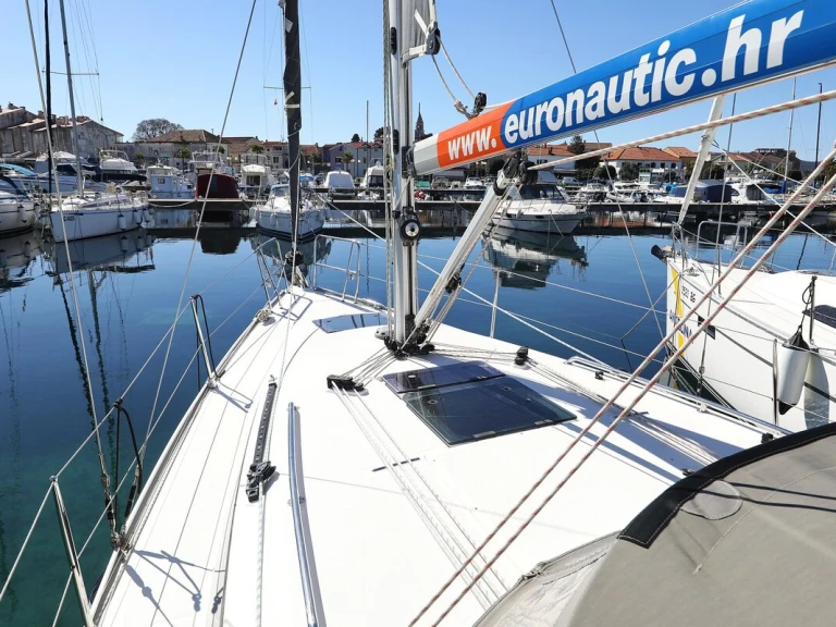 Wynajem łodzi Bavaria Cruiser 34 w Biograd na Moru na SamBoat 