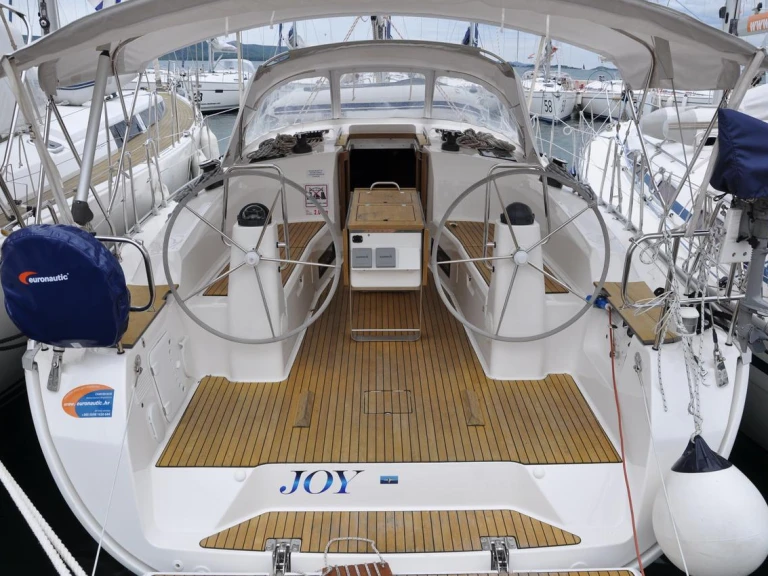Wynajem Żaglowiec w Biograd na Moru - Bavaria Cruiser 40