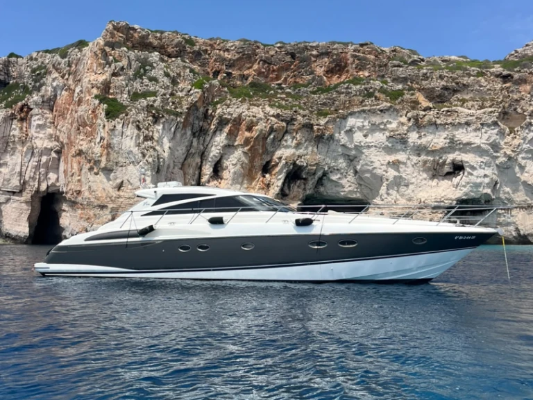 Wynajmij Princess Princess V58 w Mahon