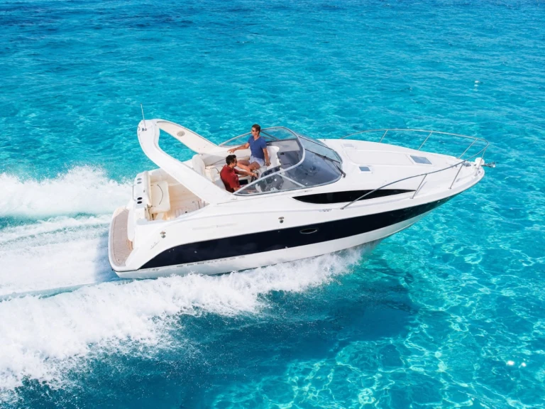 Wynajem łodzi Nicea tanio Bayliner 285 Cruiser