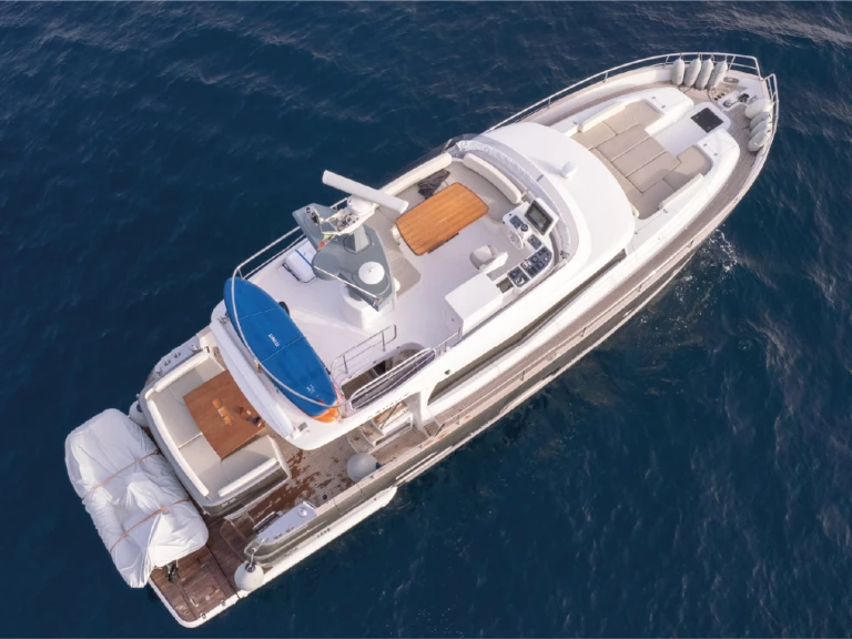 Wynajmij Azimut Azimut Magellano 53 w Neapol