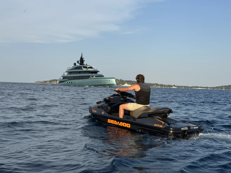 Jet ski do wynajmu w Saint-Tropez w najlepszej cenie