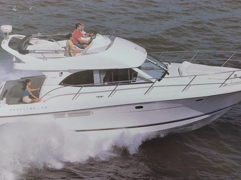 Wynajem łodzi Jeanneau Prestige 36 Fly w Vieux Port de Cannes na SamBoat 