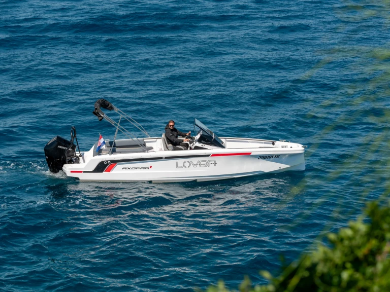 Wynajem Motorówka w Split - Axopar 22 Spyder