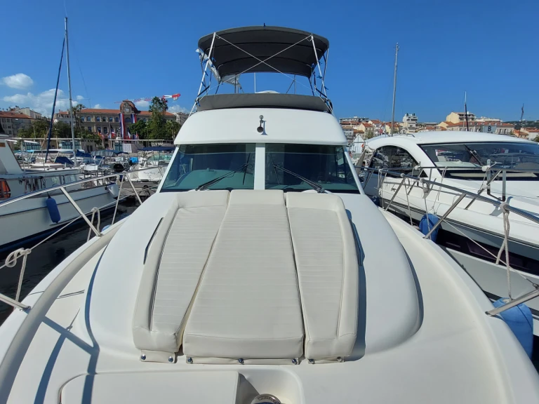 Wynajem w Vieux Port de Cannes- Jeanneau Prestige 36 Fly na SamBoat