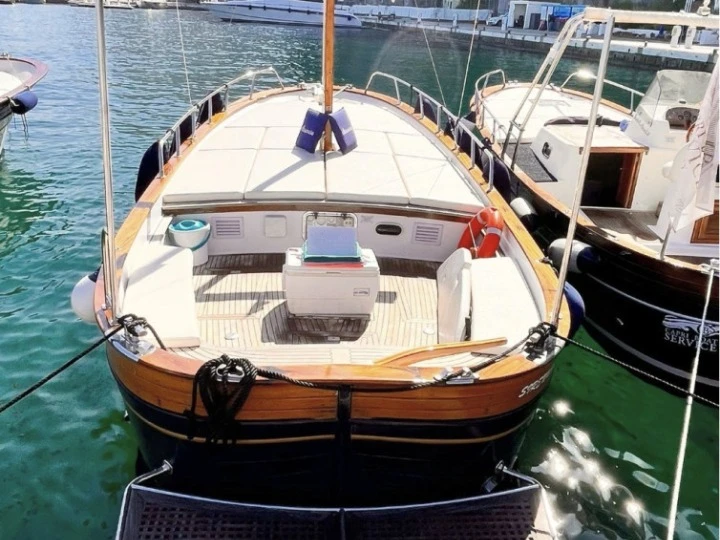 Fratelli Aprea Sorrento 7,50 open cruise między profesjonalistami a osobami prywatnymi w Capri