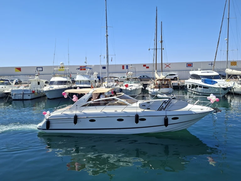 Wynajmij Luksusowy jacht z lub bez skippera Princess w Marbella