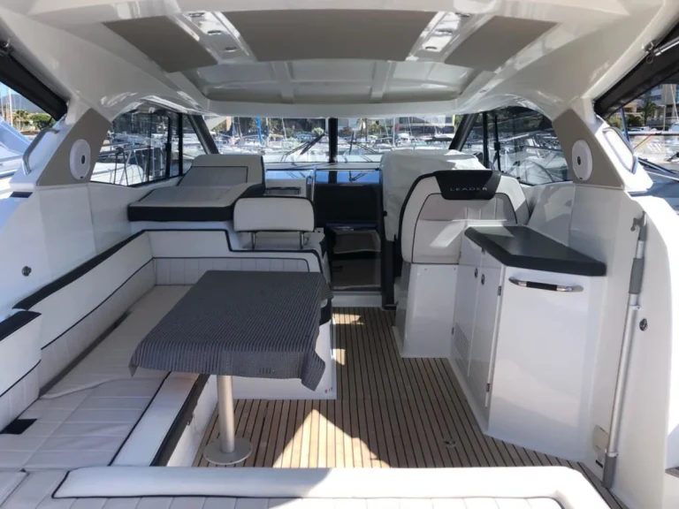 Wynajem w Sainte-Maxime- Jeanneau Leader 36 na SamBoat