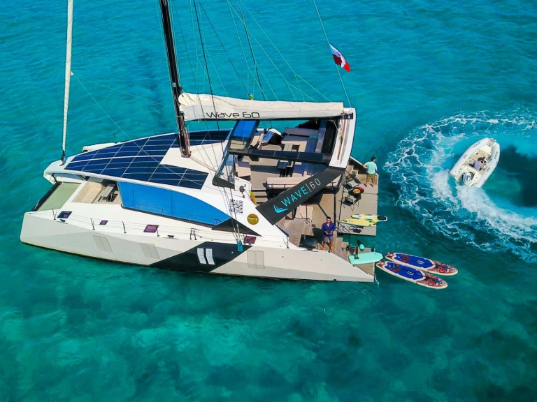 Wynajmij Wave Catamarans Summer w Olbia
