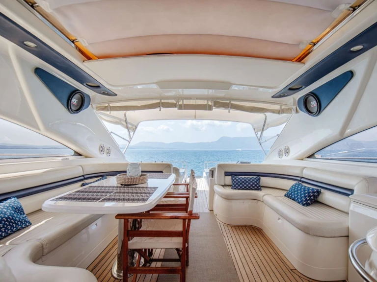 Wynajmij Luksusowy jacht z lub bez skippera Princess, UK w Mykonos (wyspa)