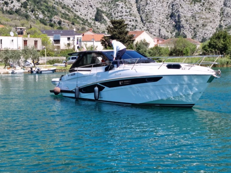 Wynajmij Motorówka z lub bez skippera Rio Yachts w Sibenik