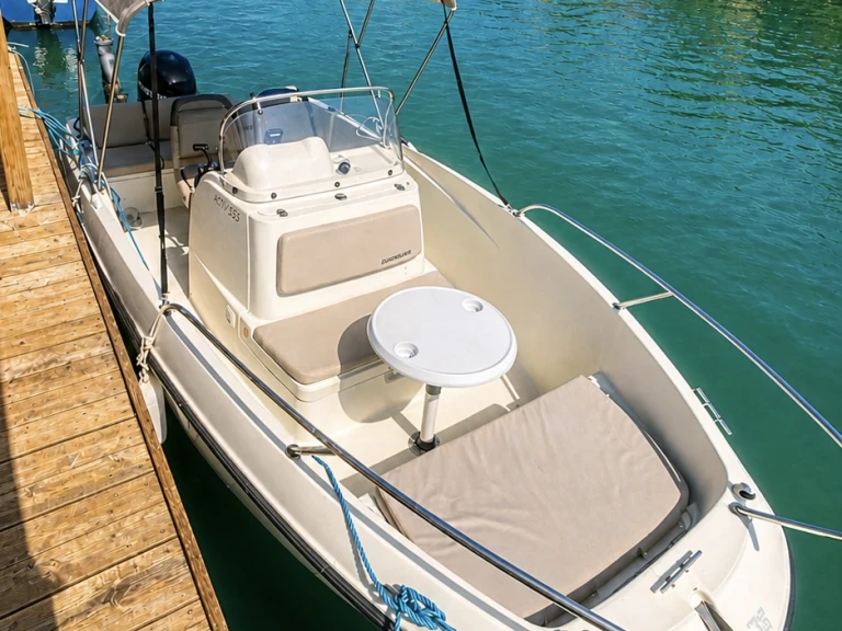 Wynajem Motorówka w Port-Camargue - Quicksilver Activ 555 Open Edition Smart