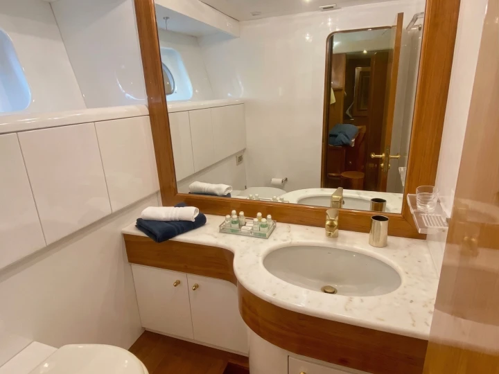 Wynajem łodzi Falcon 82S w Cannes na SamBoat 