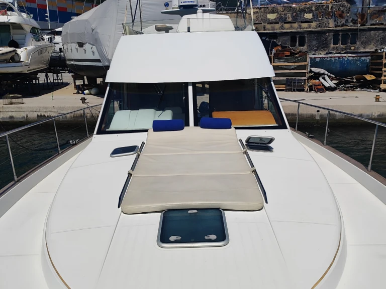 Wynajem łodzi Bénéteau Antares 13.80 w Tivat na SamBoat 