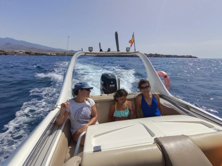 Wynajmij Łódż półsztywna z lub bez skippera Zodiac w Santa Cruz de Tenerife