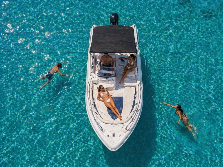 Wynajmij Ranieri Shark 17 w Saint-Laurent-du-Var
