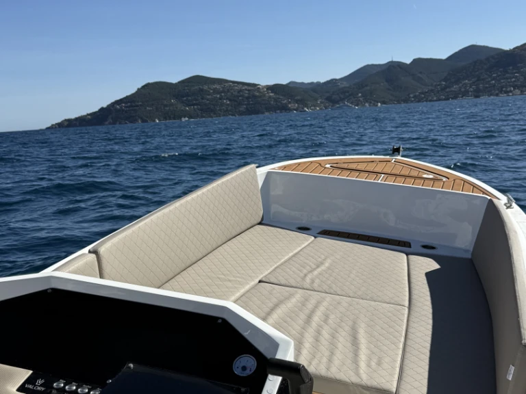 Wynajem w Cannes- Valory Valory 525 na SamBoat