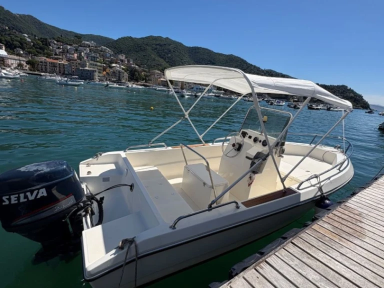 Wynajem Motorówka w Porto Turistico Internazionale Di Rapallo - Capelli Cap16