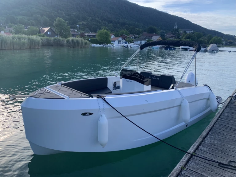 Wynajem łodzi Annecy tanio V620