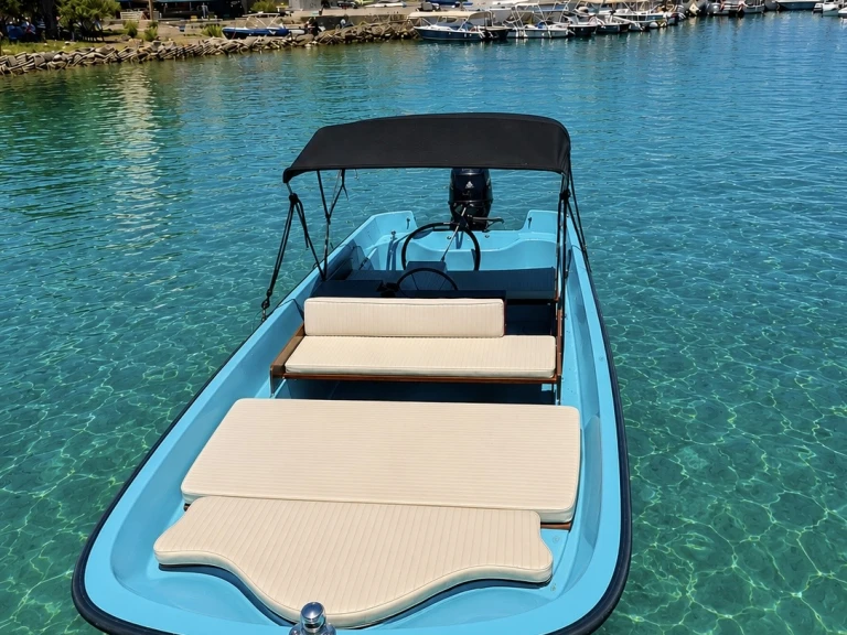 Wynajem łodzi Aci Trezza tanio Boston Whaler 17