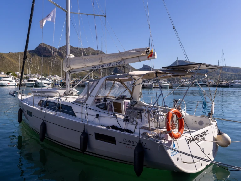 Wynajem w Port de Pollenca- Bénéteau Oceanis 41.1 Perfomance na SamBoat