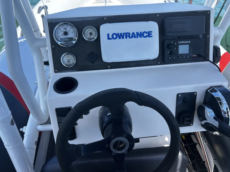 Wynajem w Split- Highfield Highfield Sport 650 na SamBoat