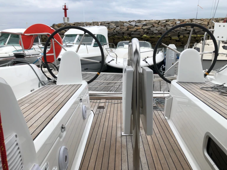 Wynajem Żaglowiec w Port de Trébeurden - Bénéteau Oceanis 30.1