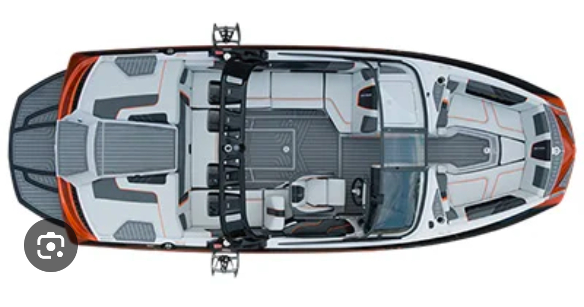 Wynajem Motorówka Nautique Correct Craft z patentem 
